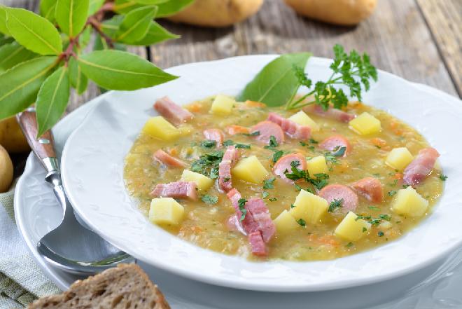 Łatwa zupa musztardowa - przepis na wyrazistą i niedrogą zupę